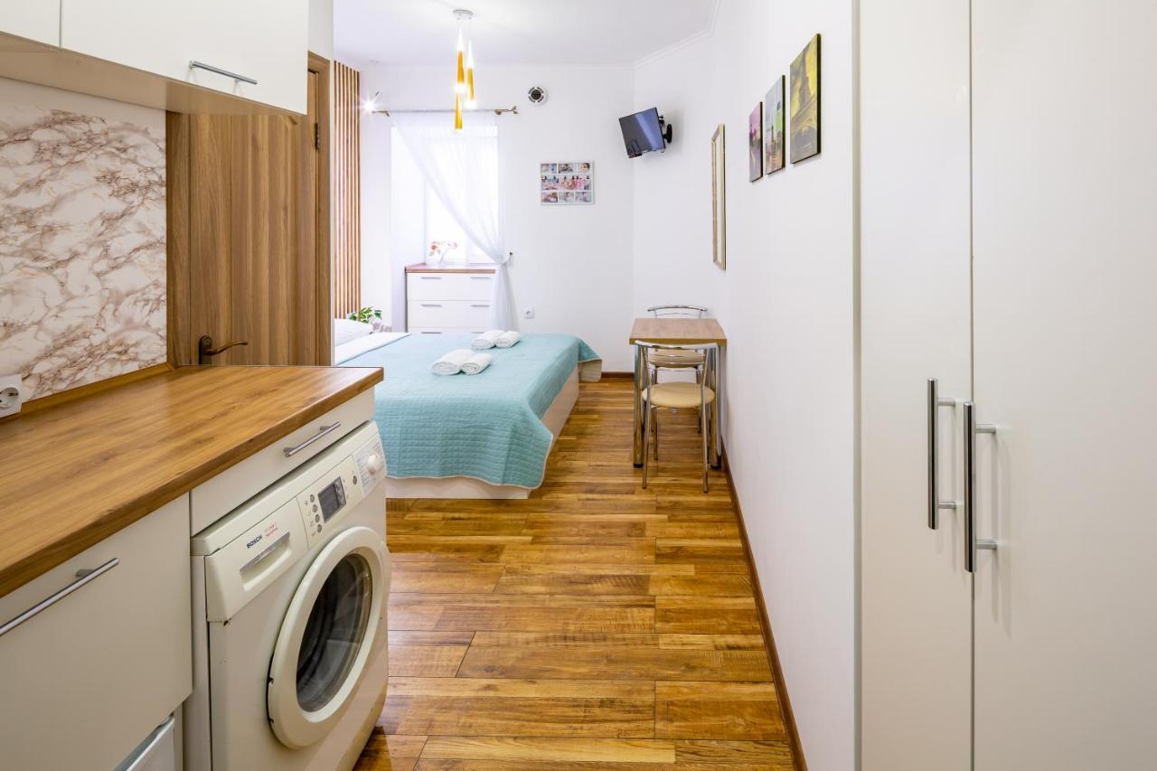 Cozy Apartments Center Lviv Exterior photo