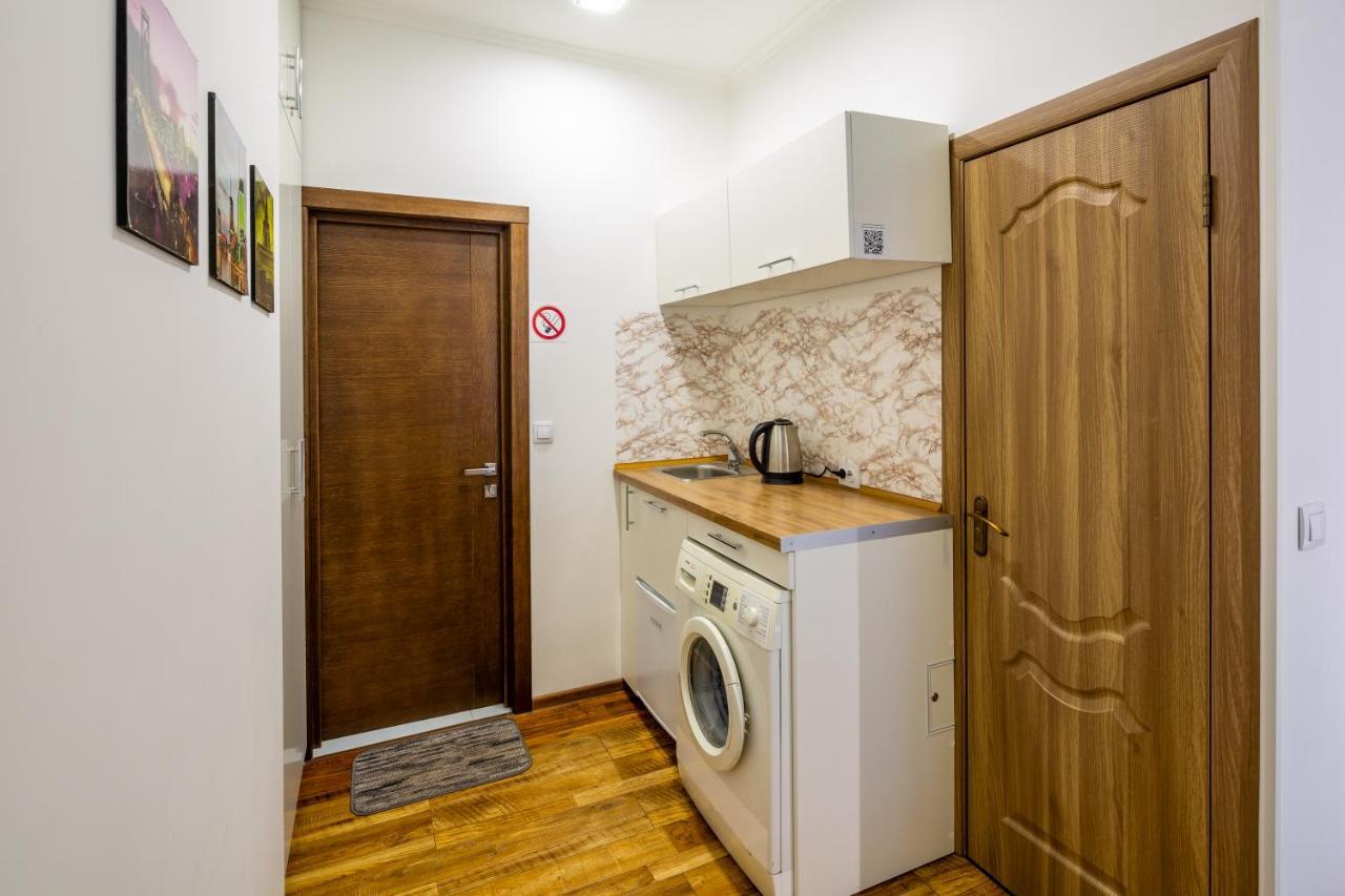 Cozy Apartments Center Lviv Exterior photo